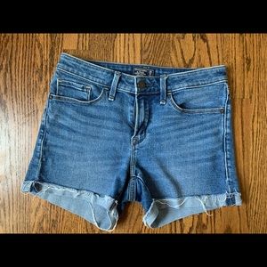 Abercrombie Harper Midi Short